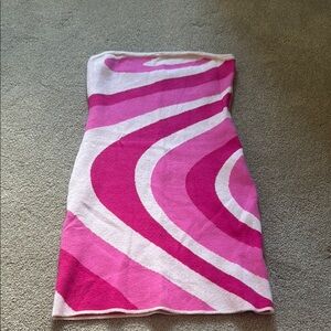 Pink and White Strapless Bodycon Dress for Night Out